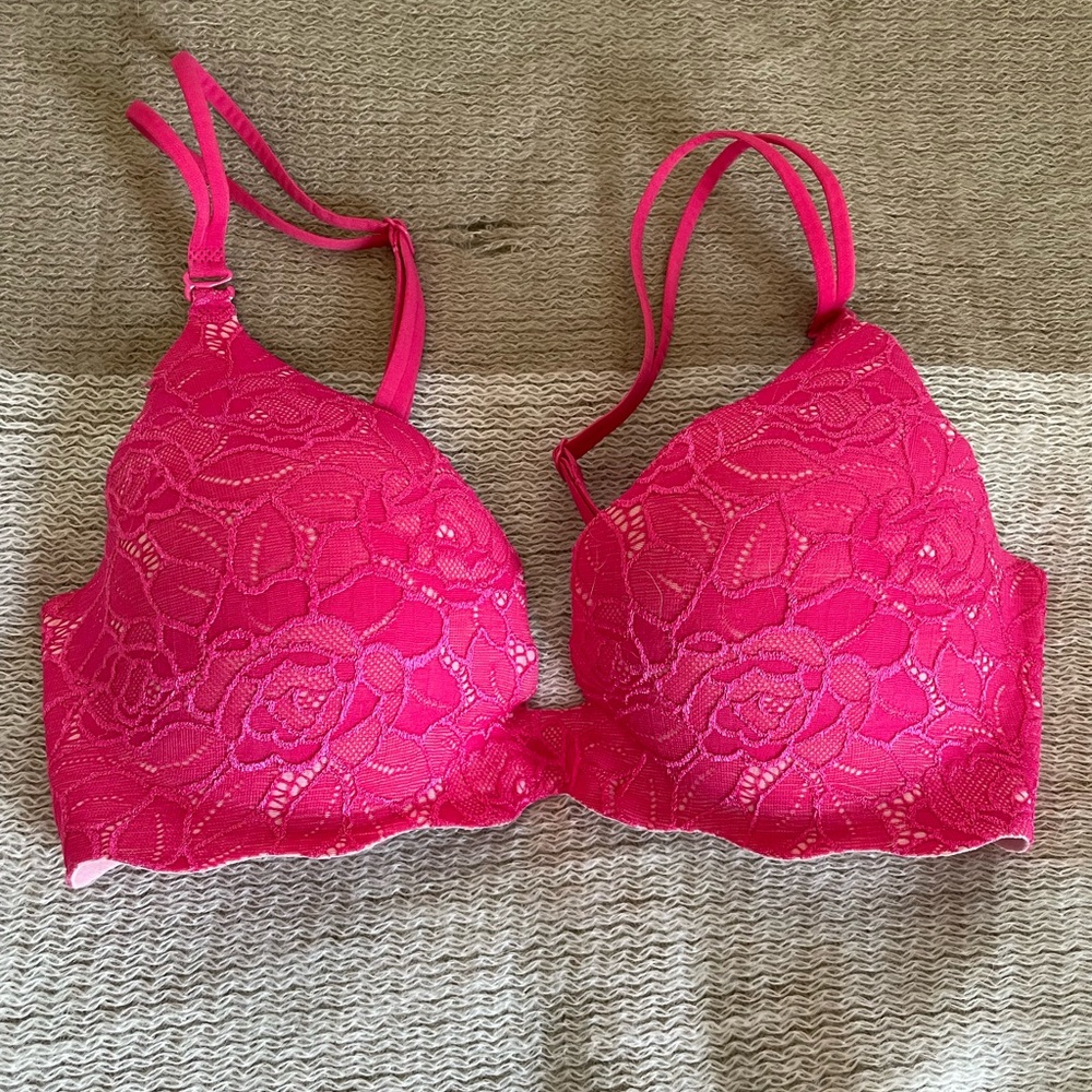 Victoria Secret bra- 34D
